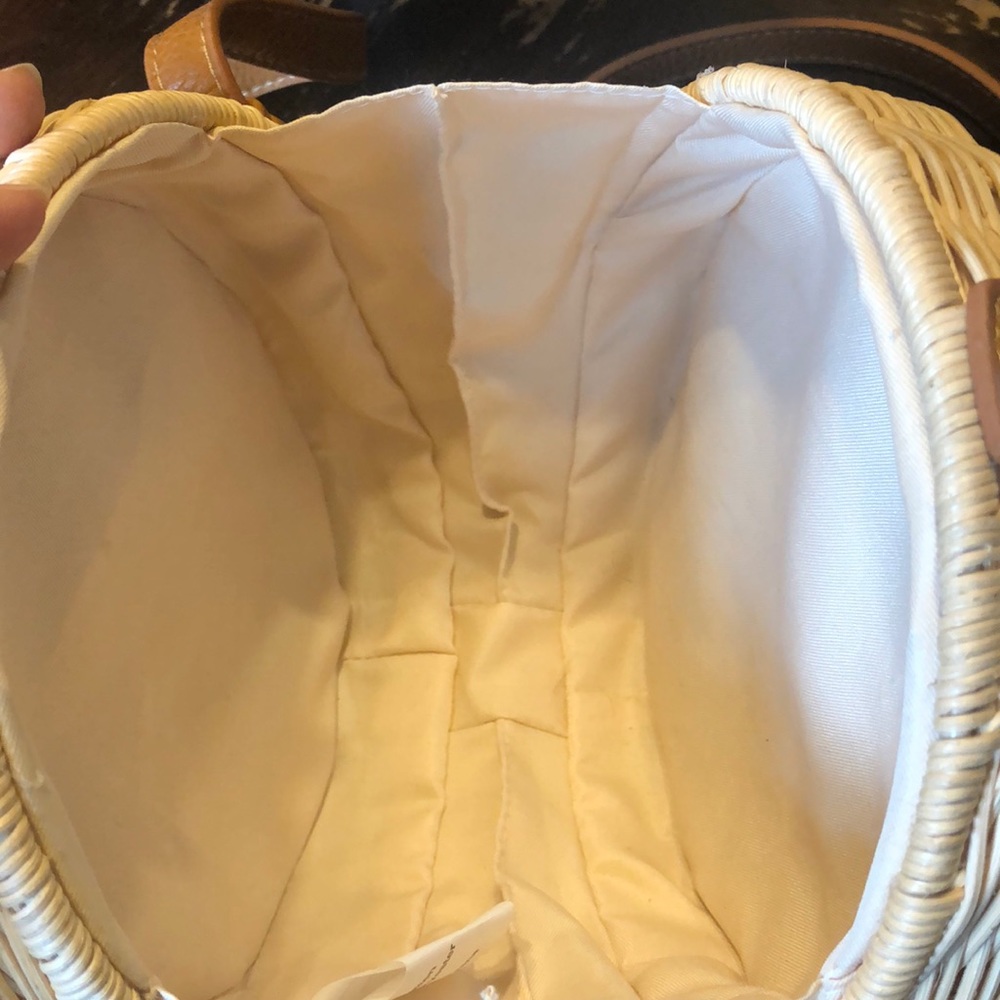Round Woven Cream and Tan Crossbody Bag - Picture 2 of 3